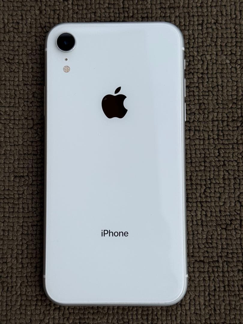 Apple iPhone XR 64GB ホワイト