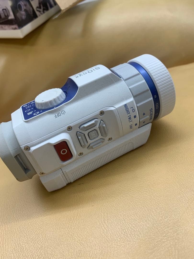 サイオニクス　AURORA SPORT CDV-200C ナイトビジョン