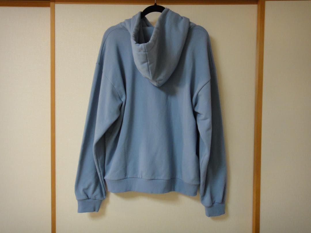むらくーみ　CELINE セリーヌ フード付きパーカー ライトブルー