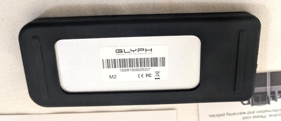 高音質 SSD / GLYPH Atom SSD + unibrain ケーブル