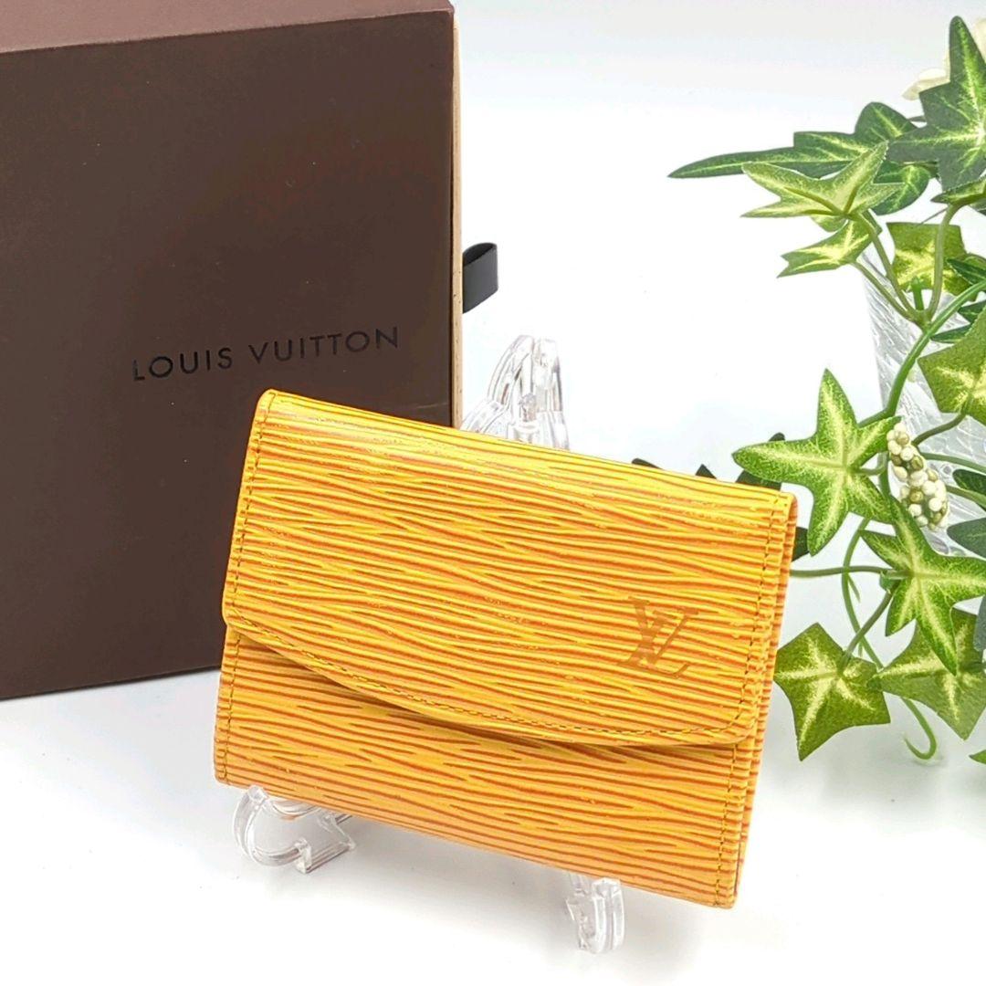 Louis Vuitton 　エピレザー 　名刺入れ　パスケース