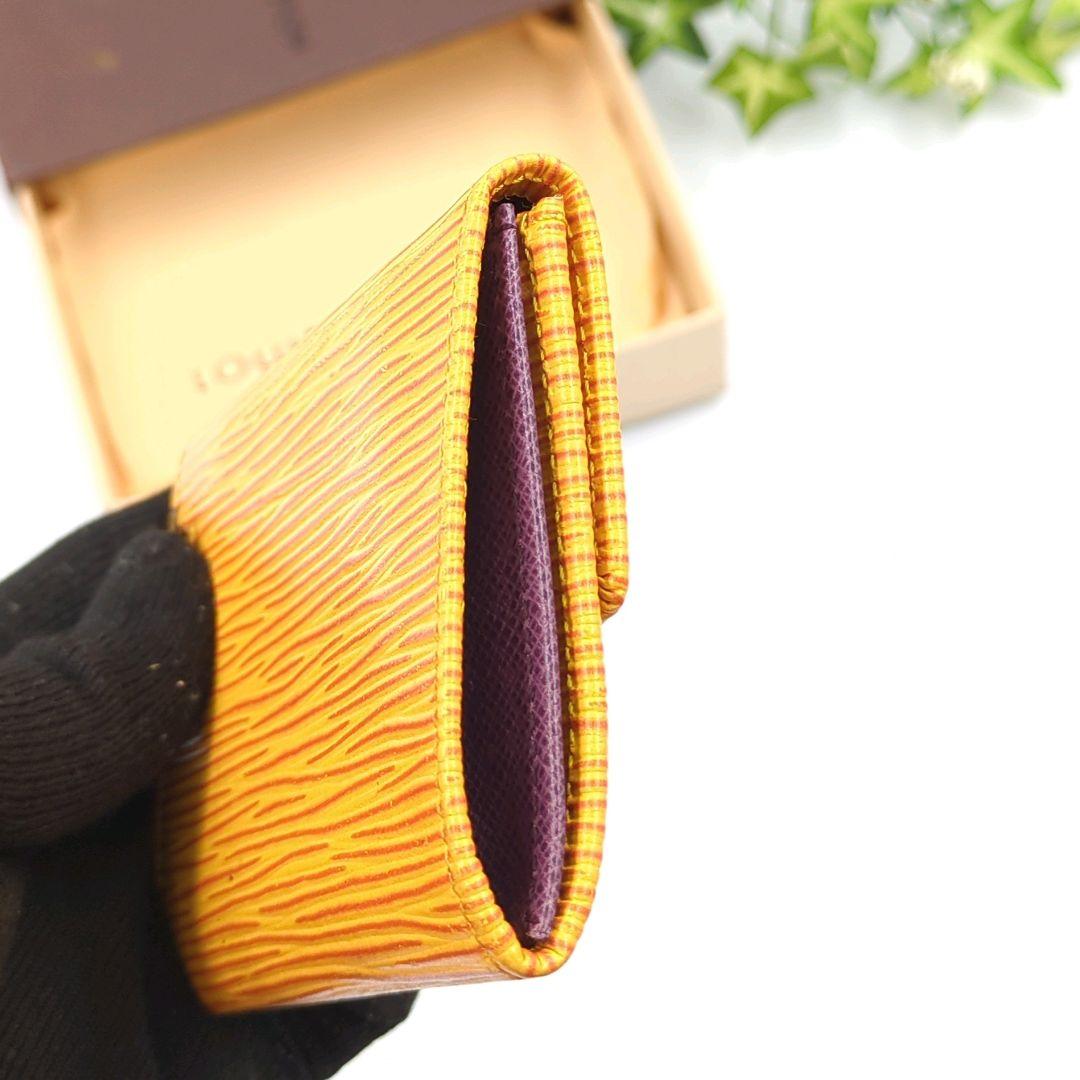 Louis Vuitton 　エピレザー 　名刺入れ　パスケース