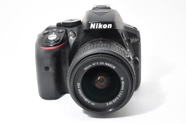 ニコンNikon D5300 18-55 VR II レンズキット SDカード付