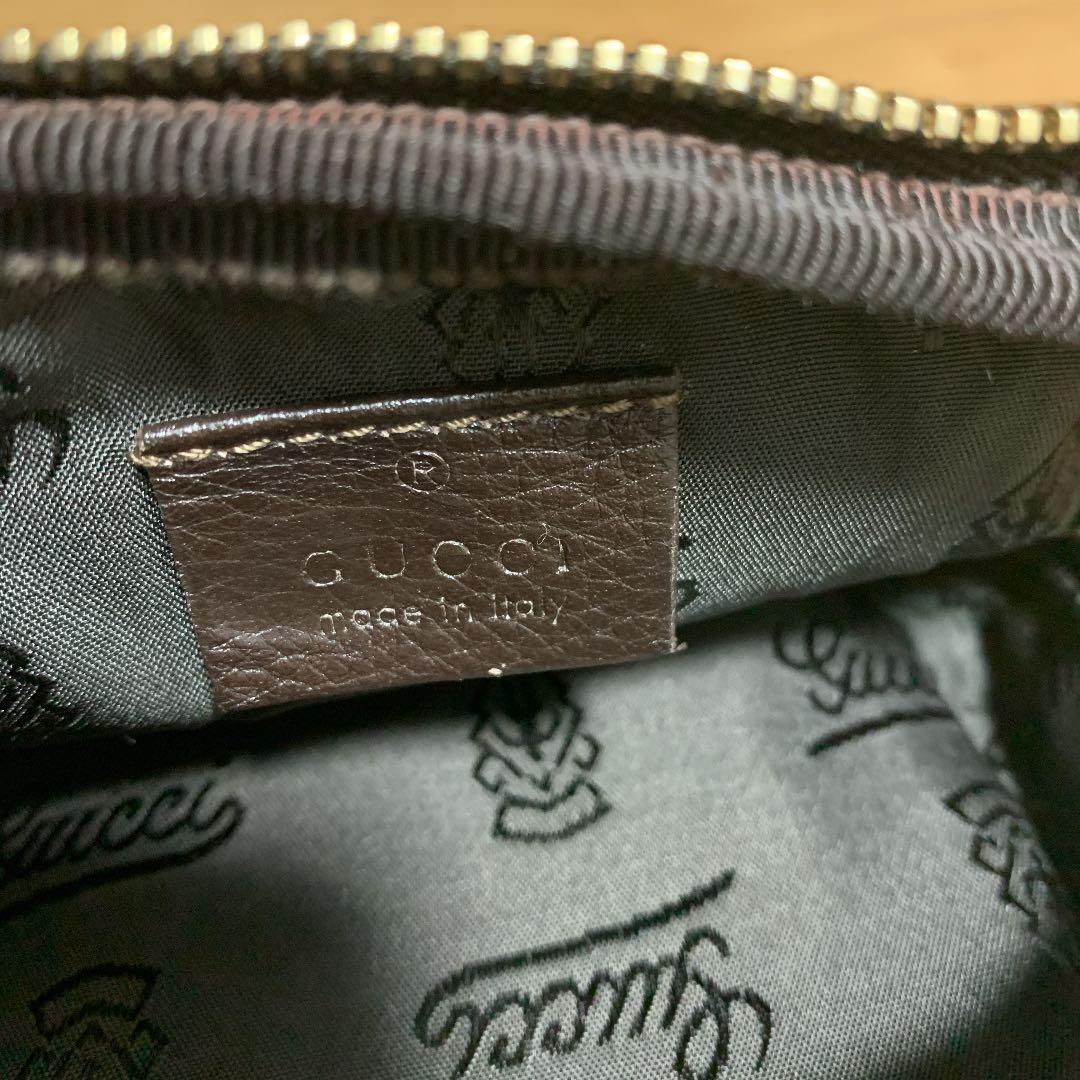 GUCCI シマ　CG柄レザーウエストポーチ　ボディーバッグ