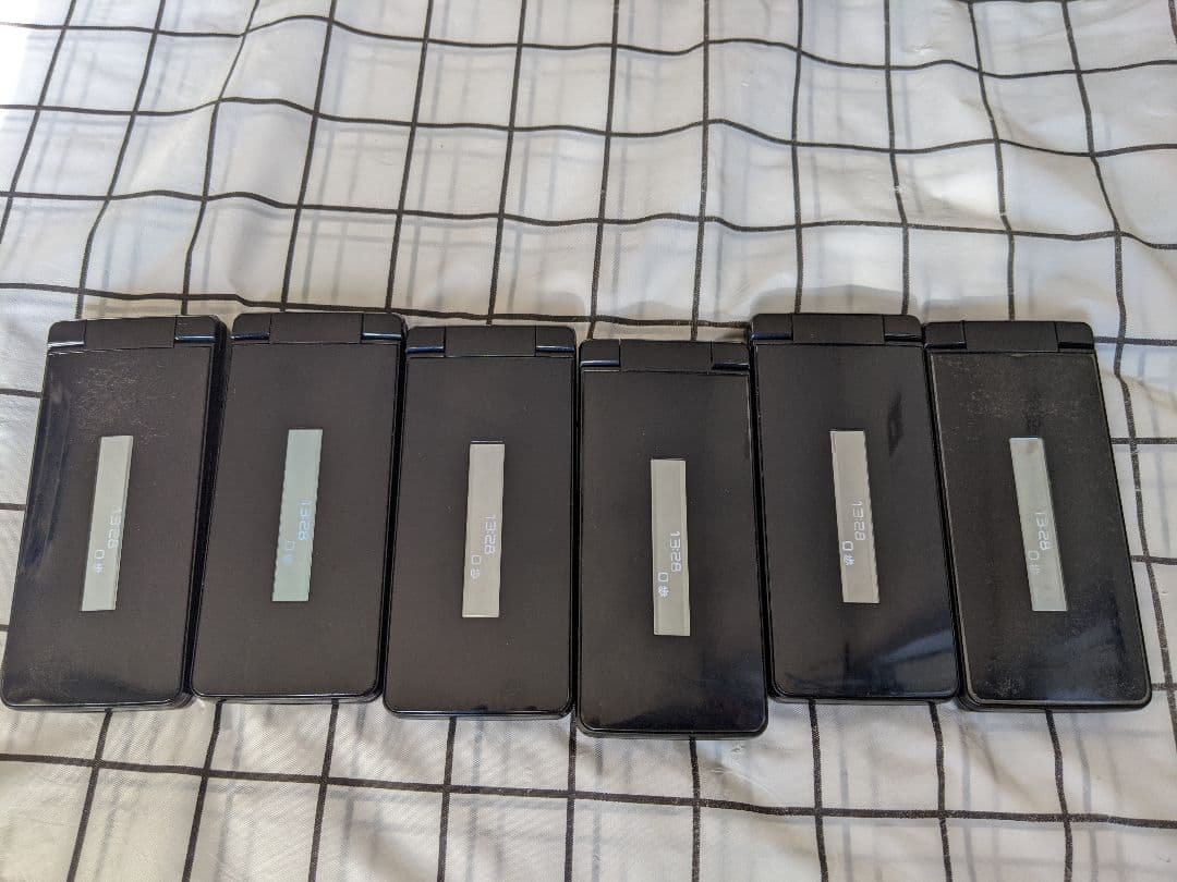 AQUOSケータイ SH-02L 1G8G docomo Simフリー6台