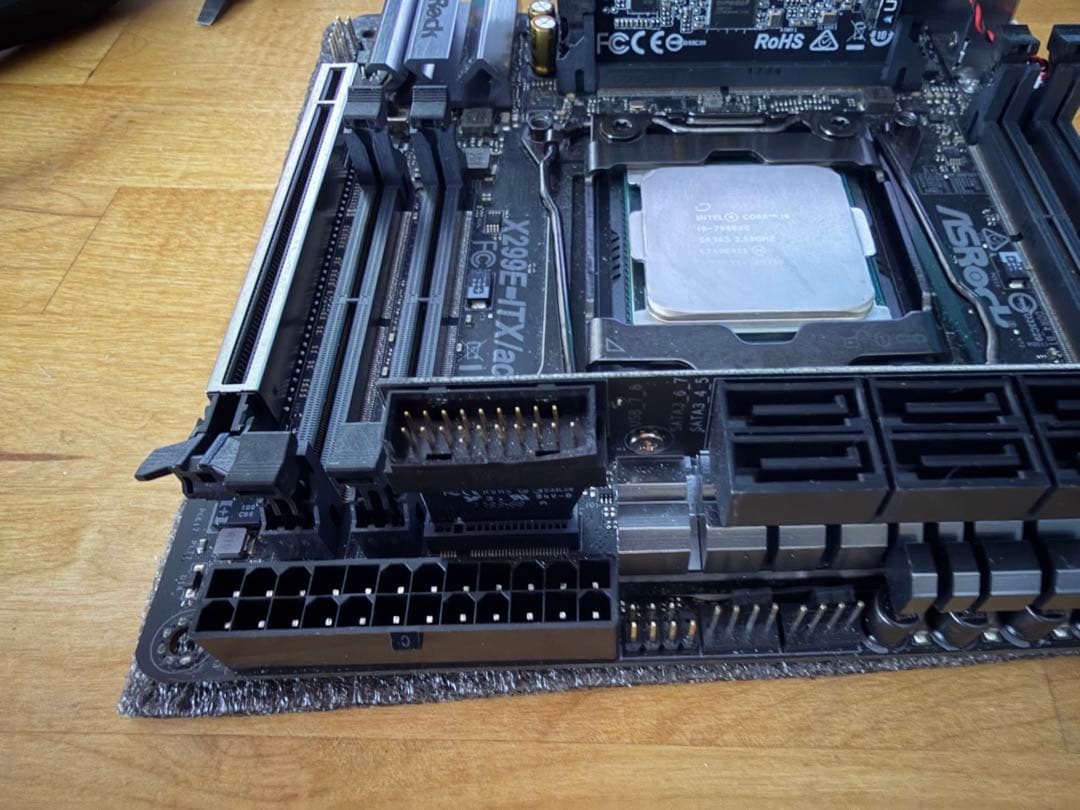 X299E-ITX/ac + Core i9 7980XE + 128GBメモリ