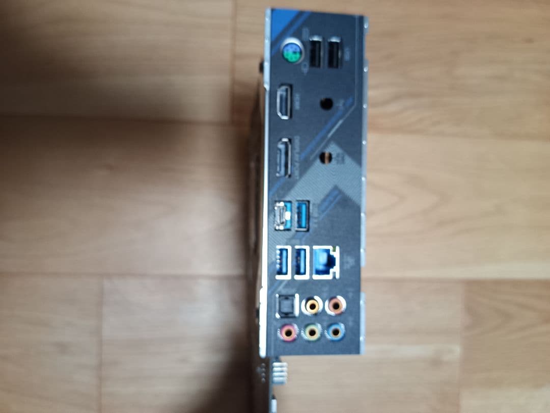 CPU Asrock Z490 Extreme4 + Intel i9-11900KF