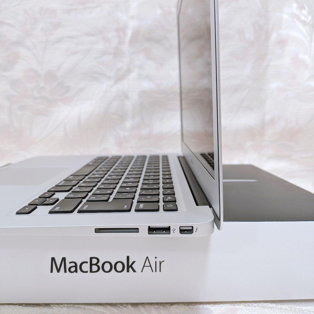 【極美品】Apple MacBook Air 本体 13インチ