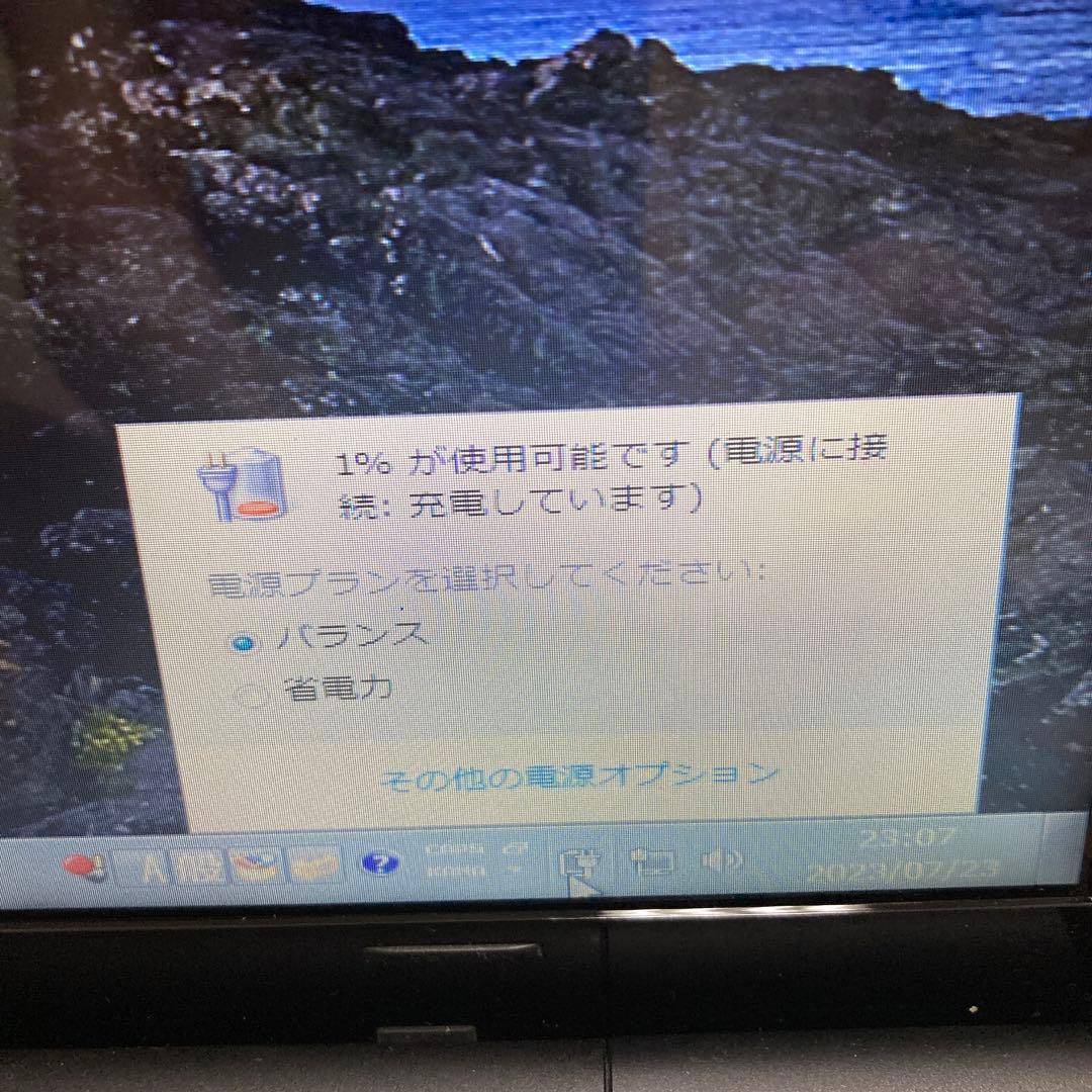 Windowsノート本体 dell inspiron15 1564 Windows7 64bit