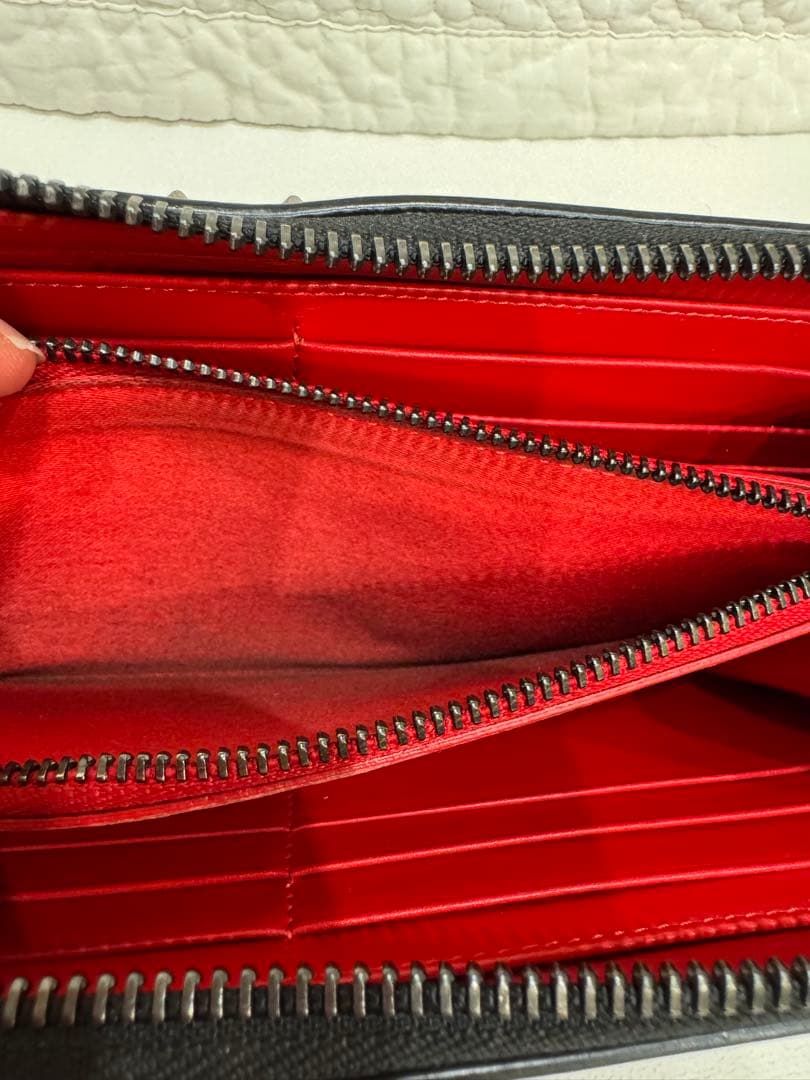 Christian Louboutin スタッズ装飾 ブラック 長財布