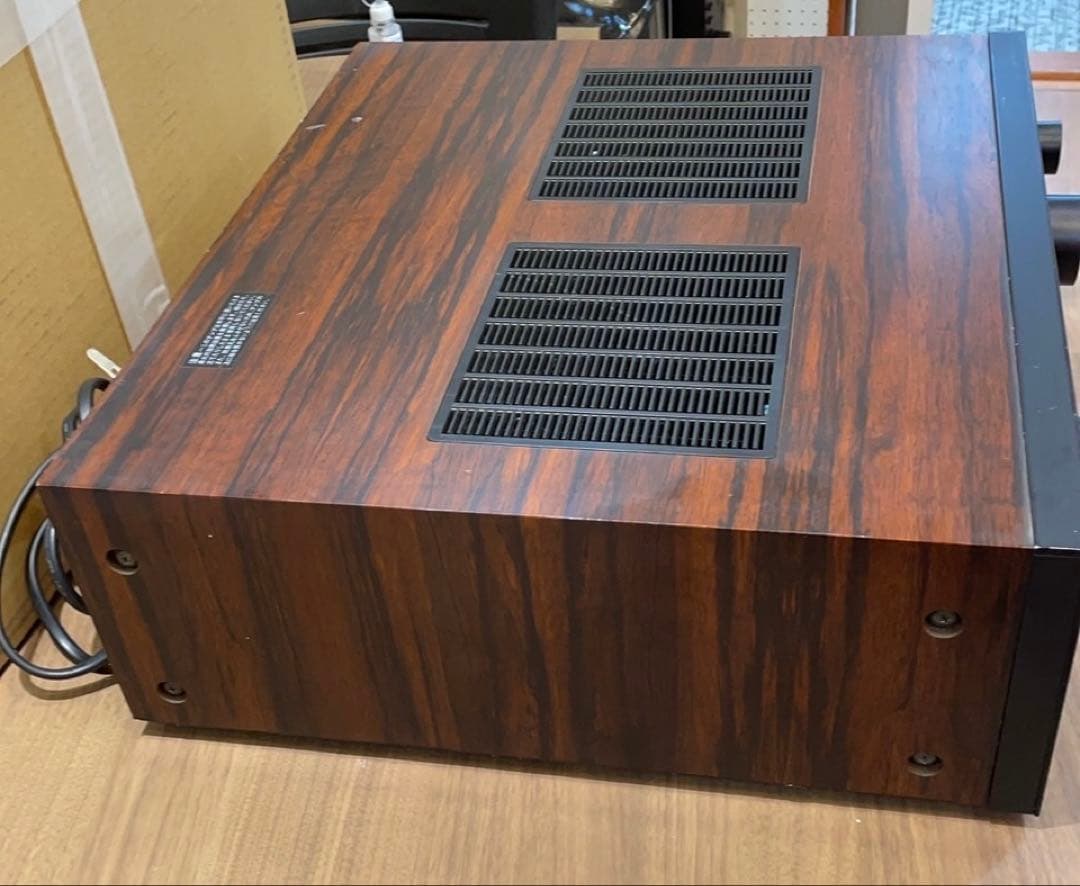 サンスイ　AU-D907F プリインアンプ