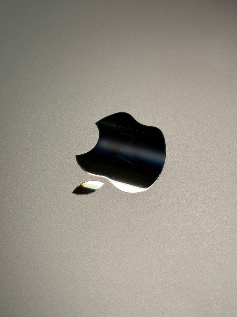 MacBook Pro 13 2020 M1 256GB（A2338日本語配列）