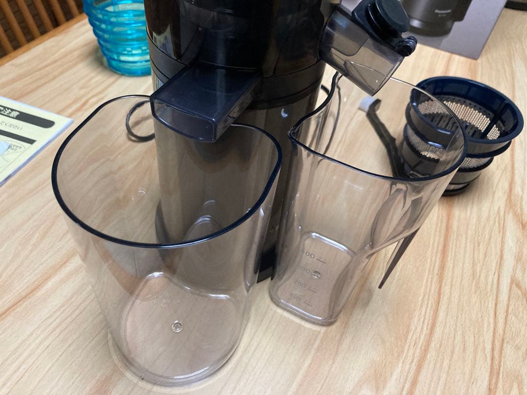 Panasonic 低速ジューサー　MJ-L600