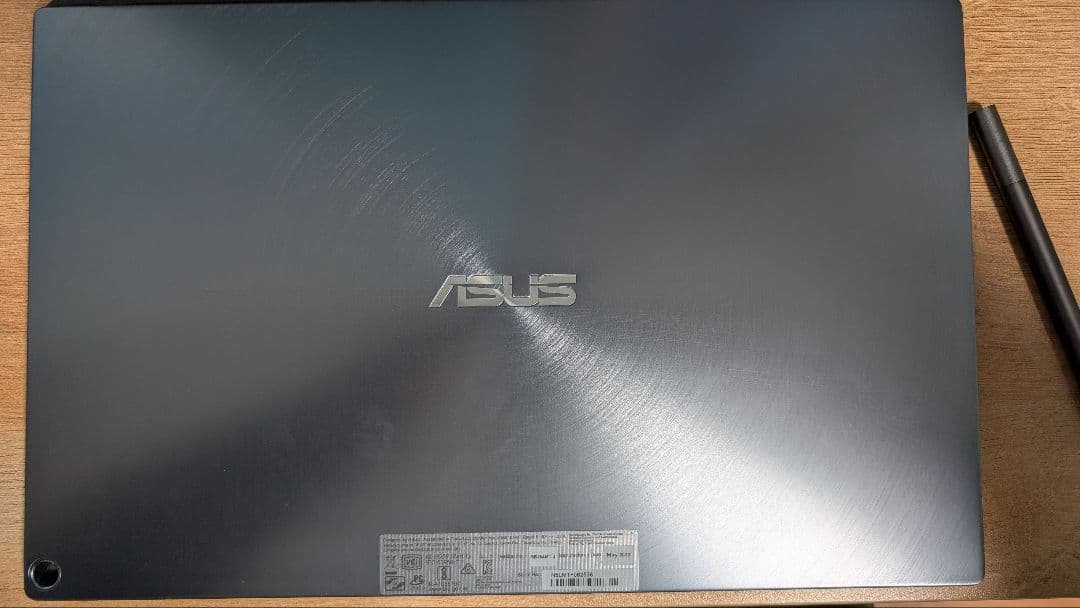 ASUS ZenScreen MB16AMT-J　タッチペン付属