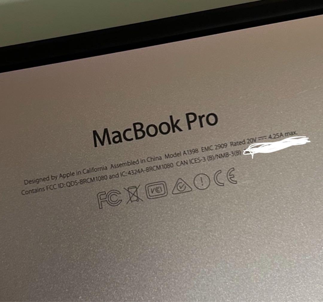 Apple MacBook Pro 15.4インチ Retina 2014