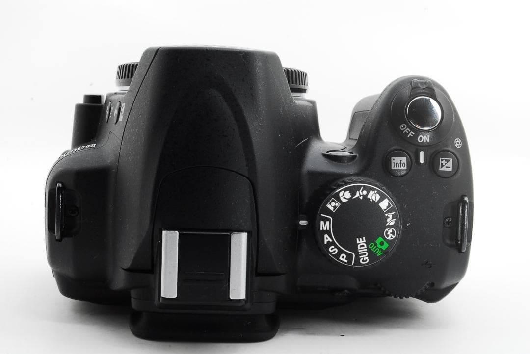 Nikon D3000 手ブレ補正VRレンズセット【初心者おすすめ】