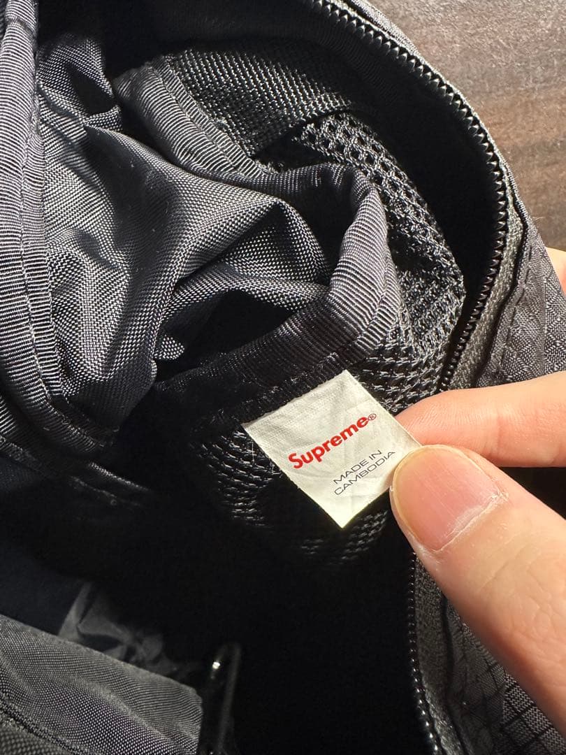 完売品　22ss Supreme メッセンジャーバッグ ブラック