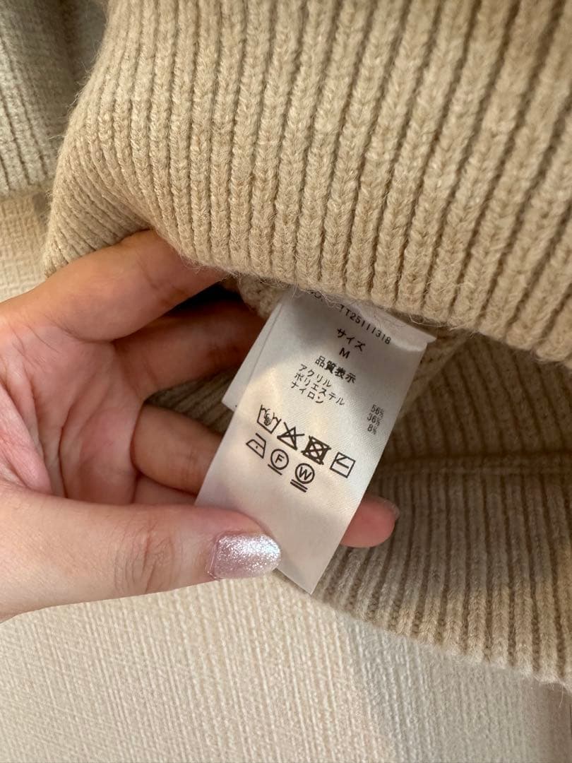 ぽんぽぽTHE TOE Moussaka Crop Knit（beige）