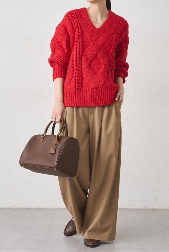 今期　新品　LOUNGE DRESS ラウンジドレス　ケーブルVニット　赤