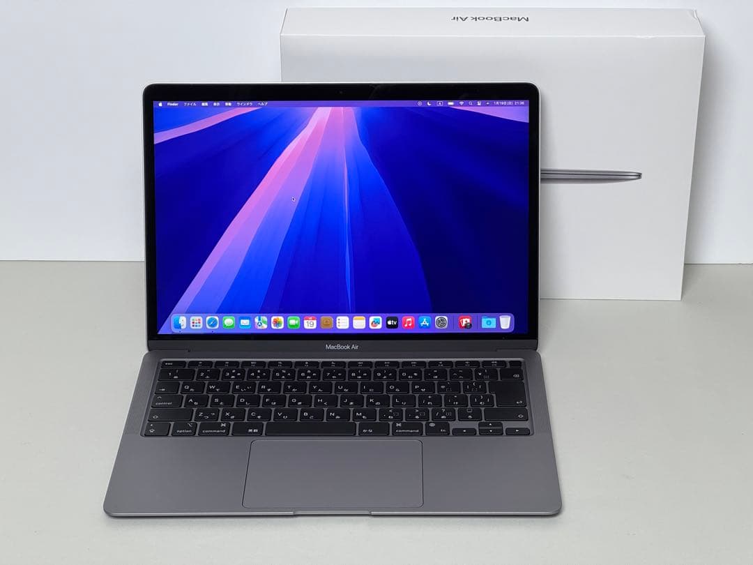 美品　Macbook Air M1 2020 スペースグレイ