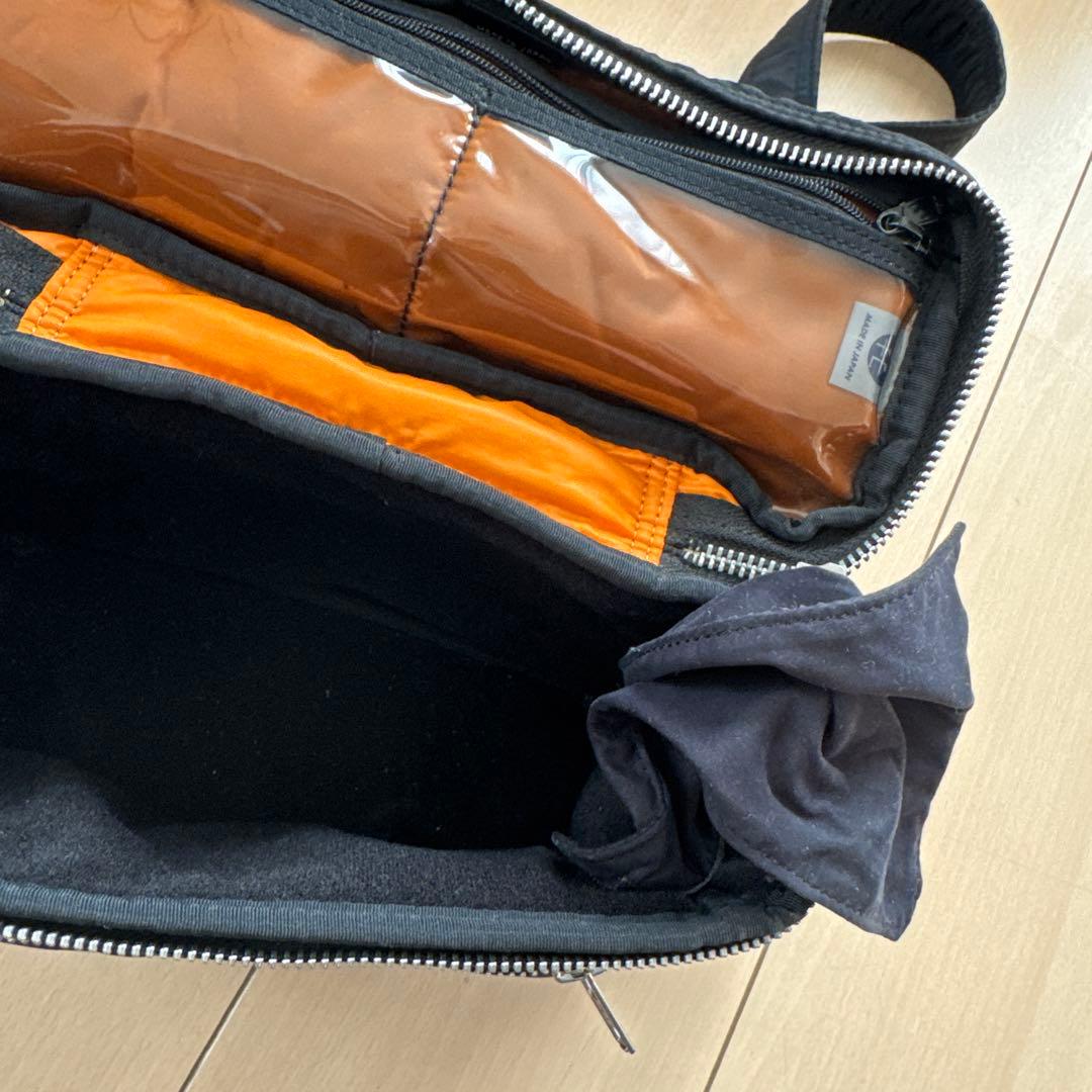 PORTER ブラック ボディバッグ