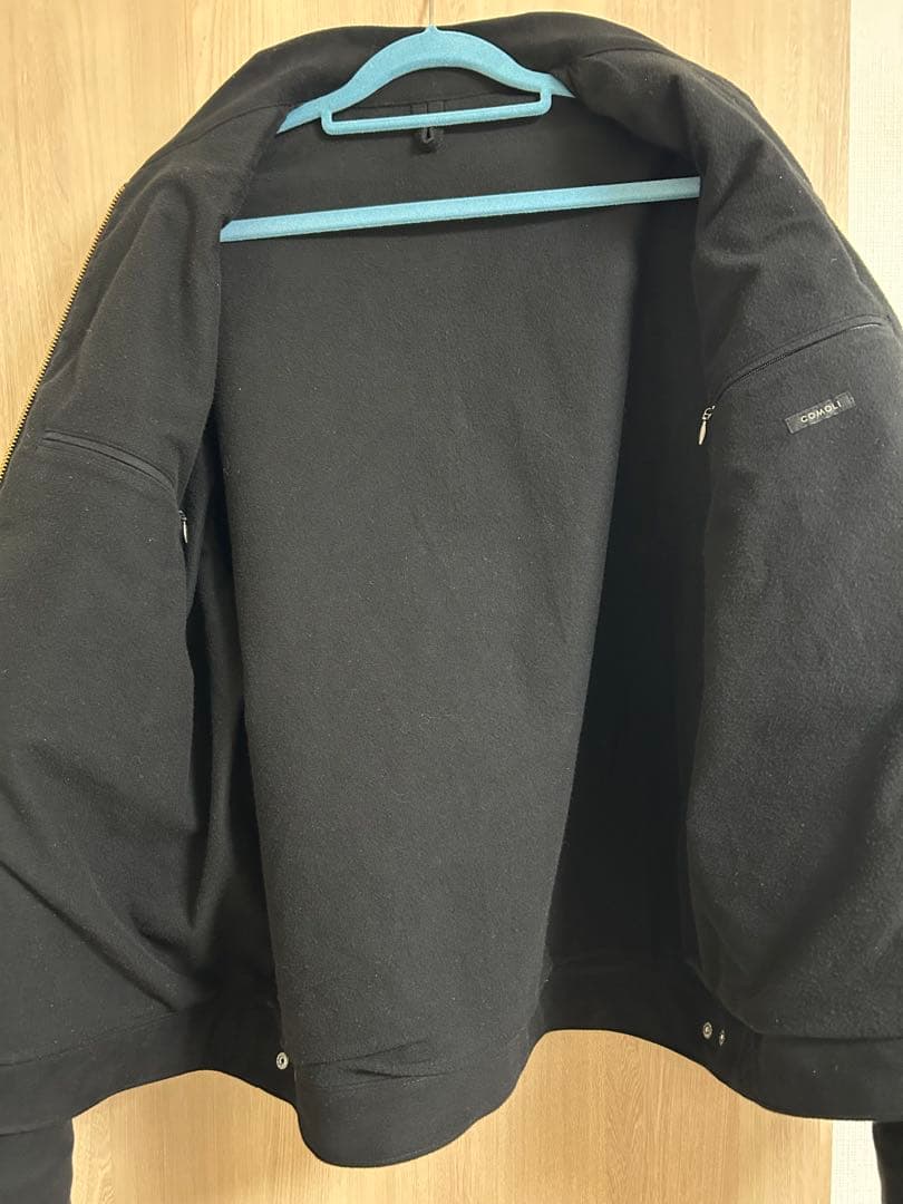 comoli コモリ　モールスキン　ジップショートジャケット