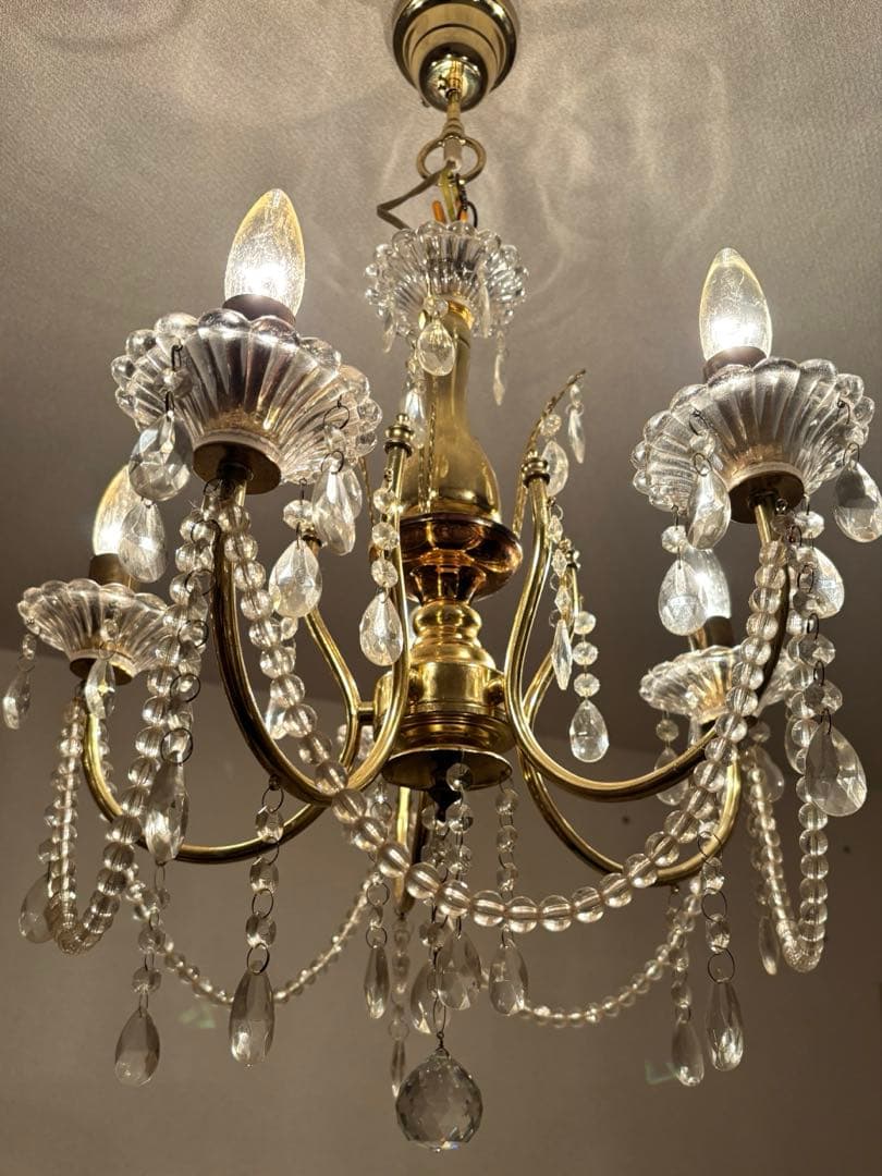 ゴージャス　シャンデリア　5灯　替え電球1個付き