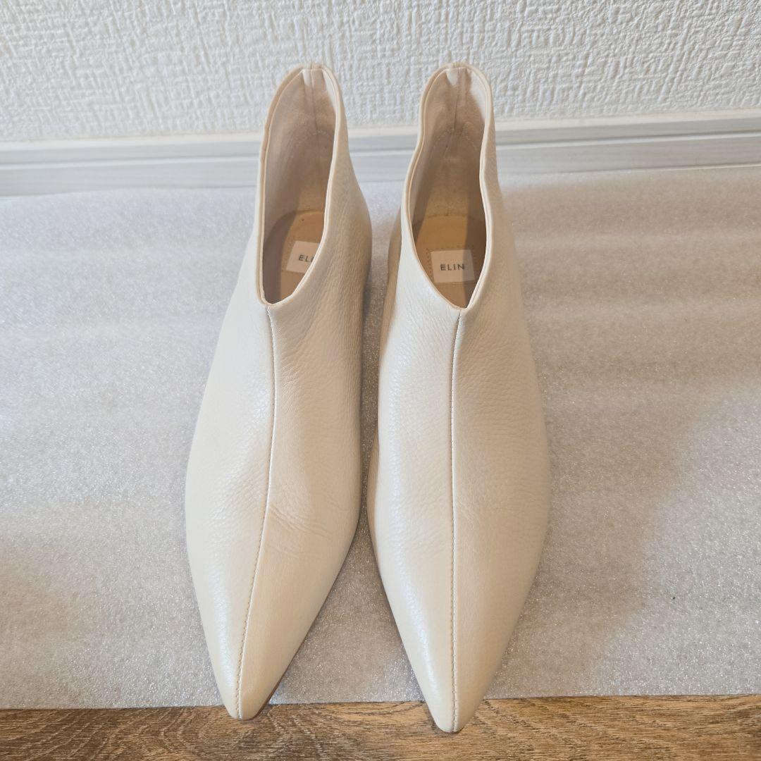 人気✨ELIN エリン ポインテッドトゥミニブーツ ブーツ 36 ベージュ