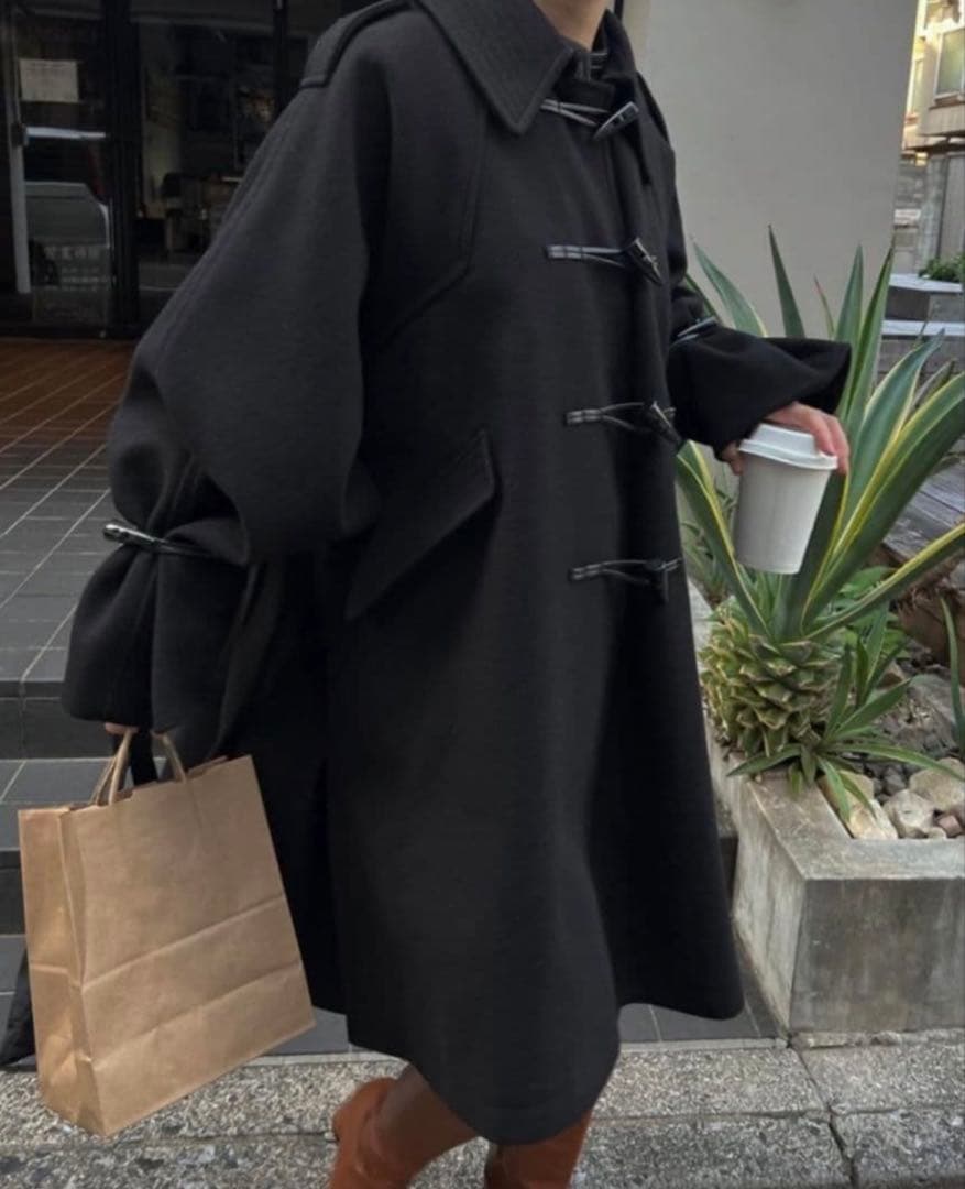 ジャケット・アウター willfully tent toggle midi coat