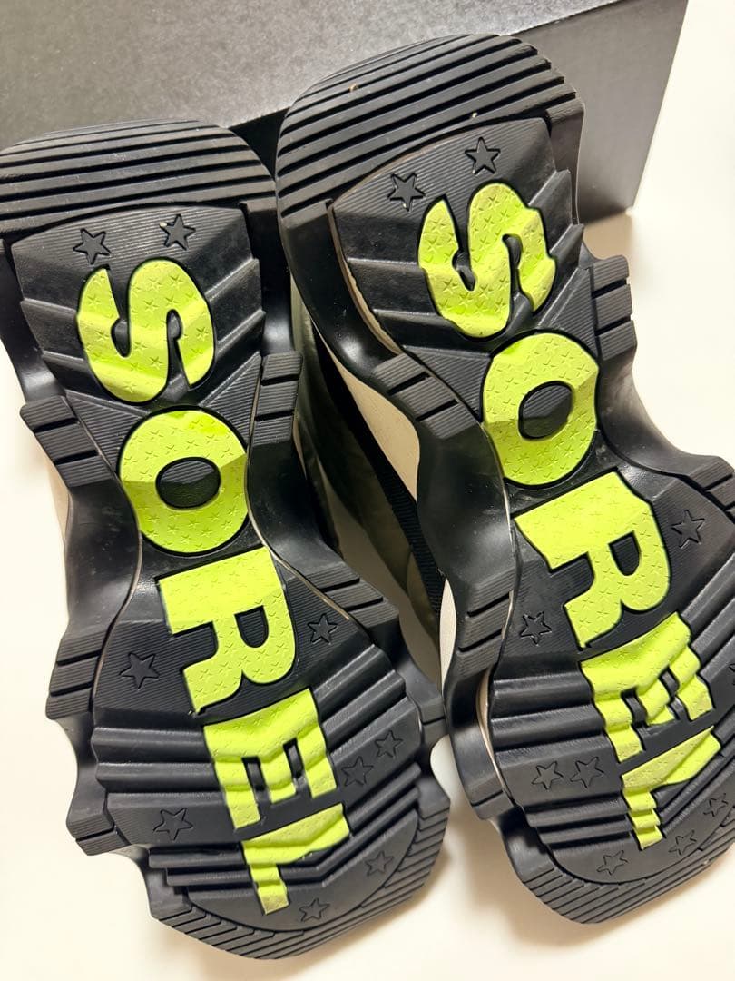 SOREL/ キネティックインパクトパフィージップ　ウォータープルーフ 24.5
