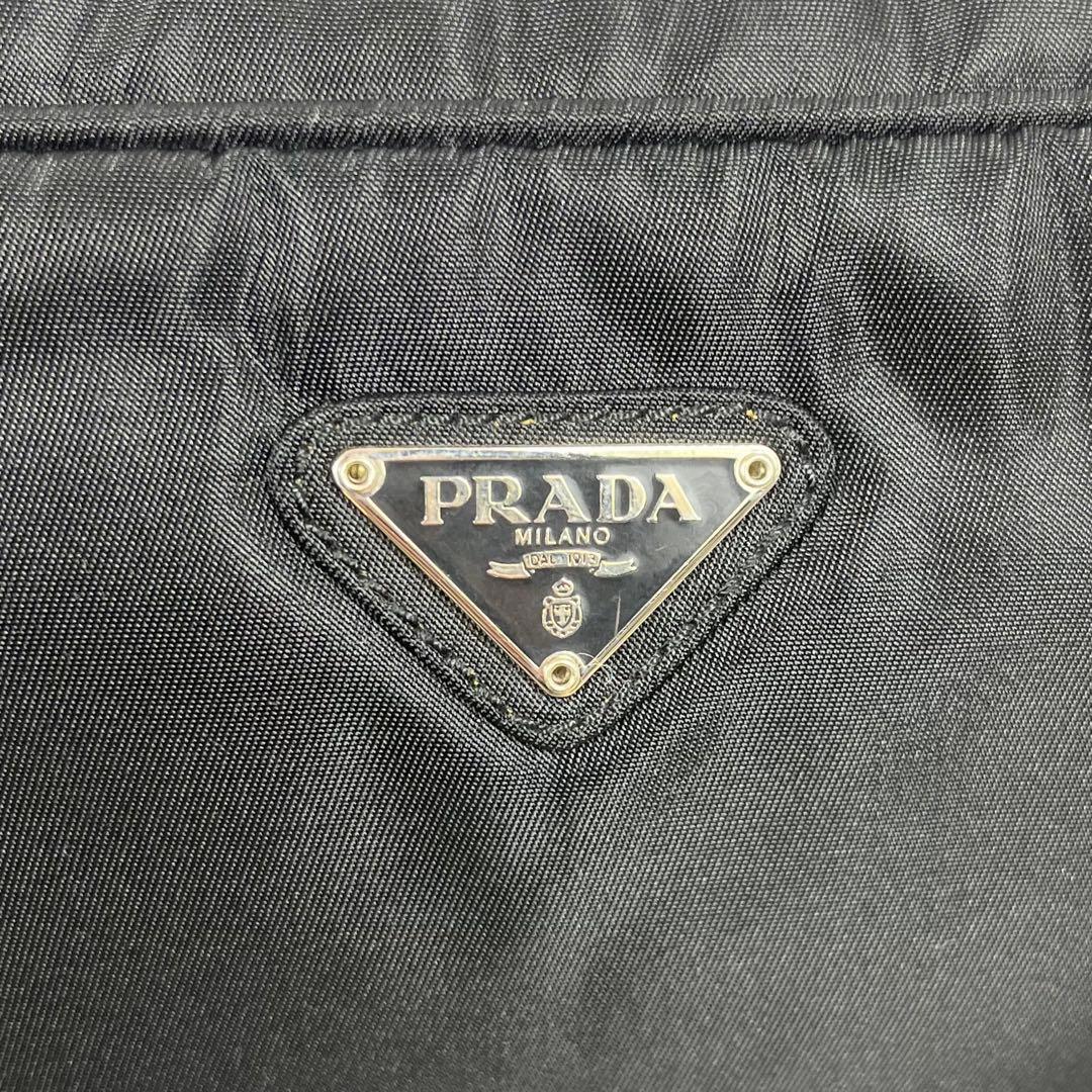 ✨美品✨PRADA　ポーチ　バッグ　三角ロゴ　ナイロン　ブラック