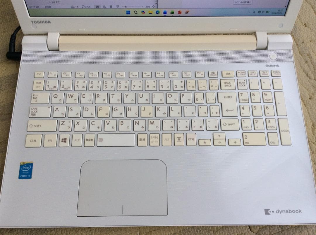 東芝パソコン　高スペック　Win11 5thCorei7 16G SSD256G