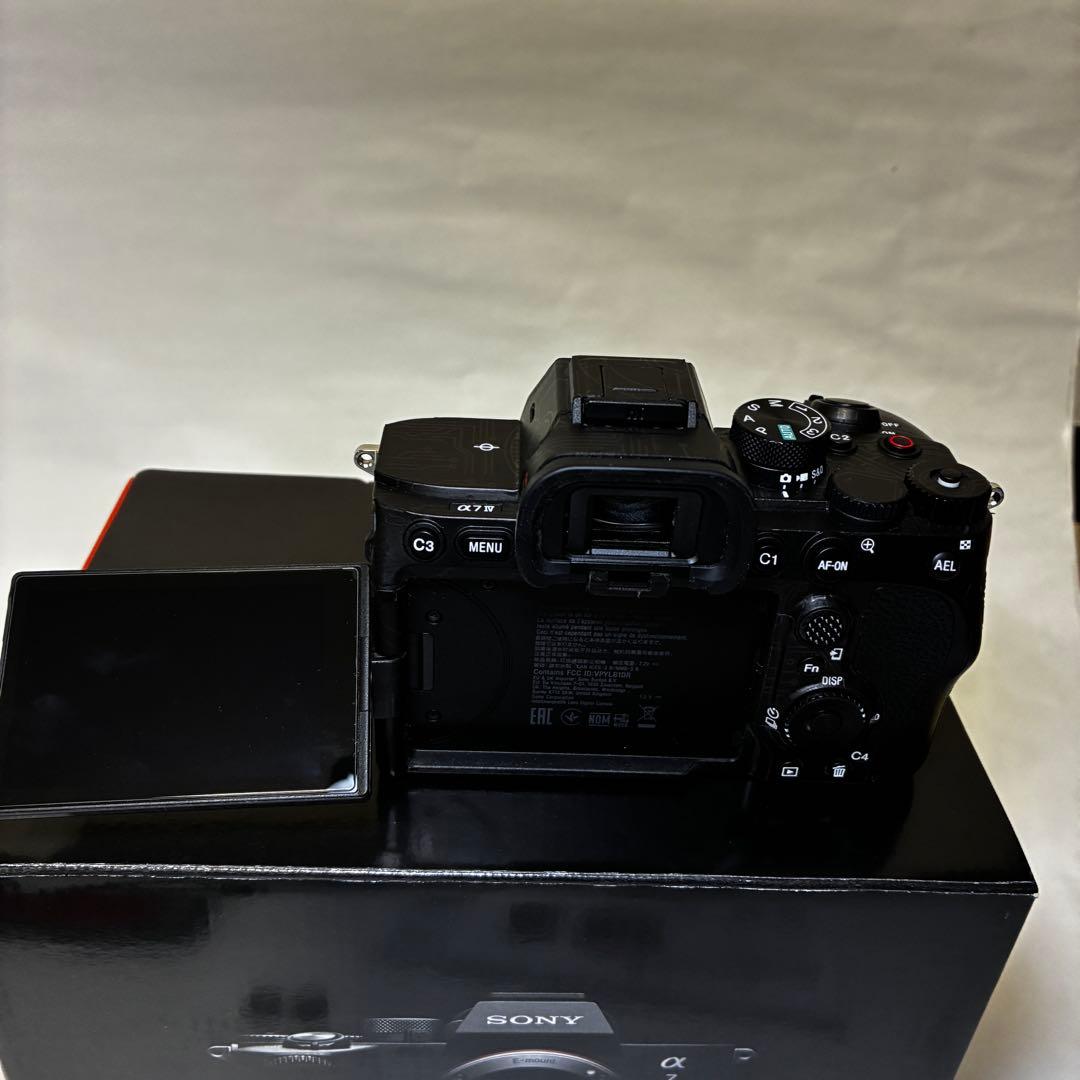 【新品同様】SONY α7 IV ミラーレス一眼カメラ 保証残有 おまけ多数