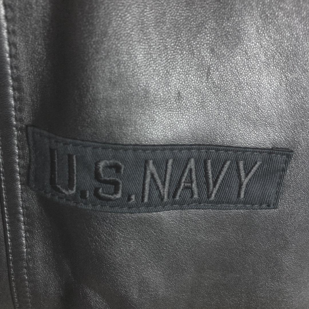 美品 アヴィレックス AVIREX ラムレザー コンバットベスト本革 黒色M