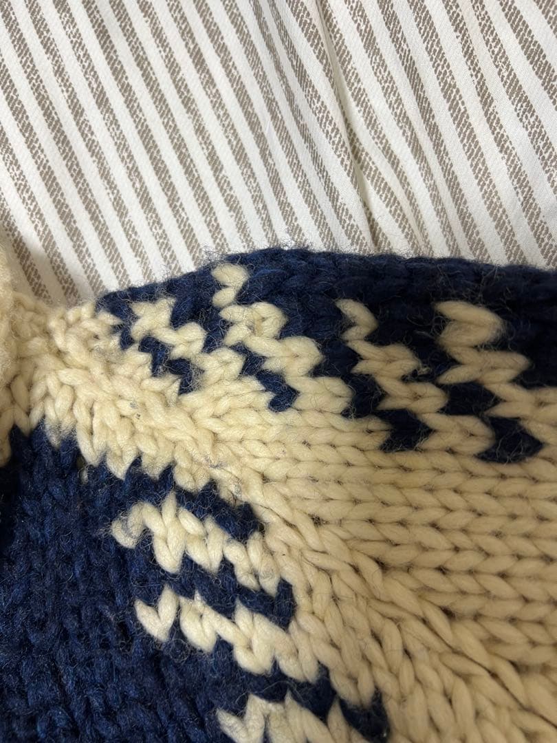 Kanata カウチンセーター