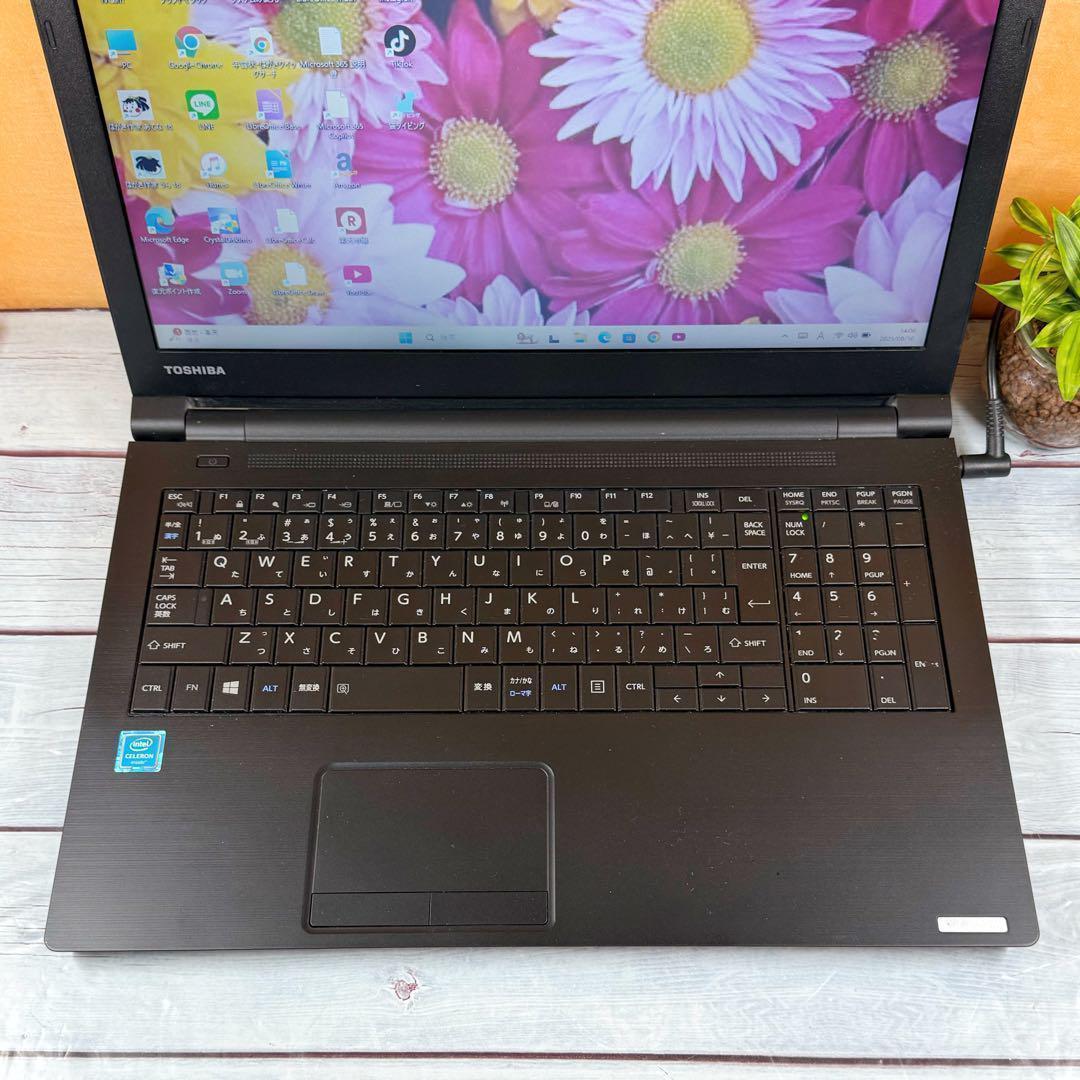 第7世代☘️ノートパソコン ☘️爆盛りメモリ16GB☘️SSD☘️Windows11