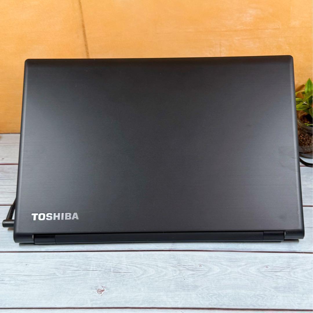 第7世代☘️ノートパソコン ☘️爆盛りメモリ16GB☘️SSD☘️Windows11