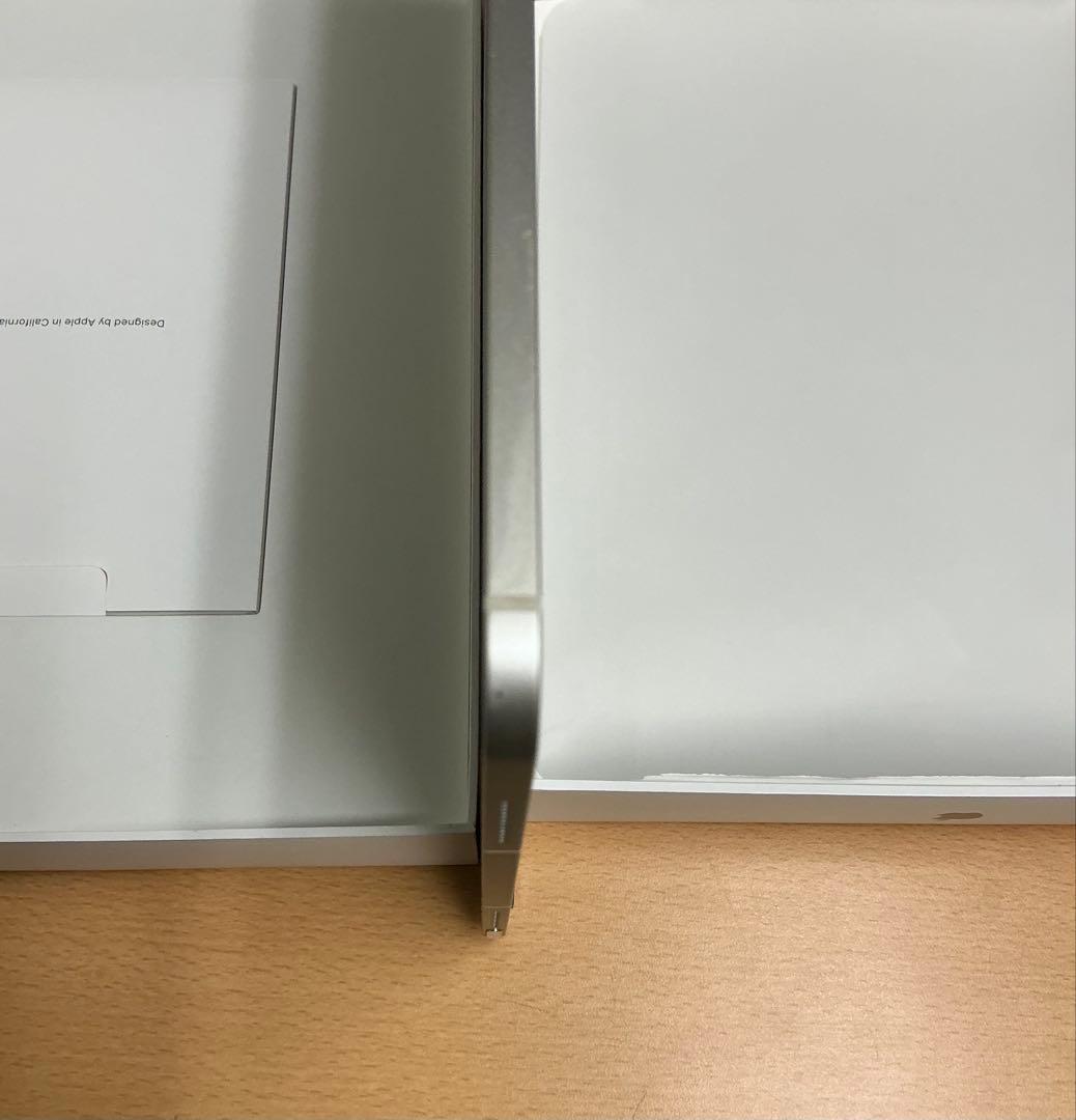 iPad本体 iPad Air (M2) 256GB Wi-Fi + Cellular