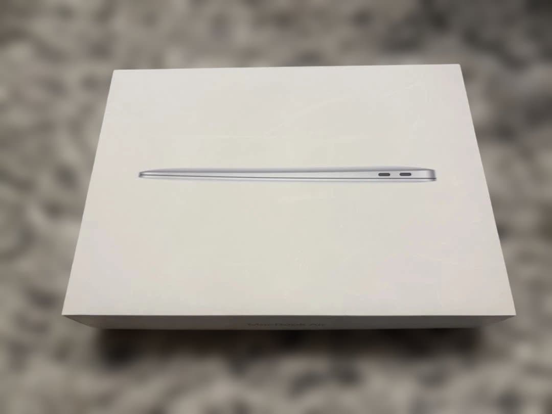 MacBook Air M1 シルバー 8GB/256GB