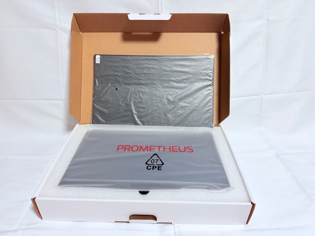 13.3インチ IPSタッチパネルモニター 本体