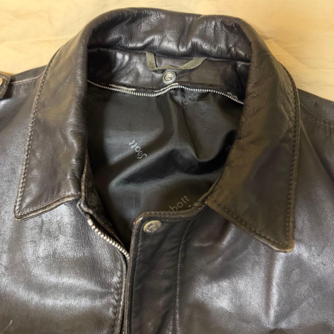 Schott（ショット）レザーボンバージャケット（フライトジャケット）