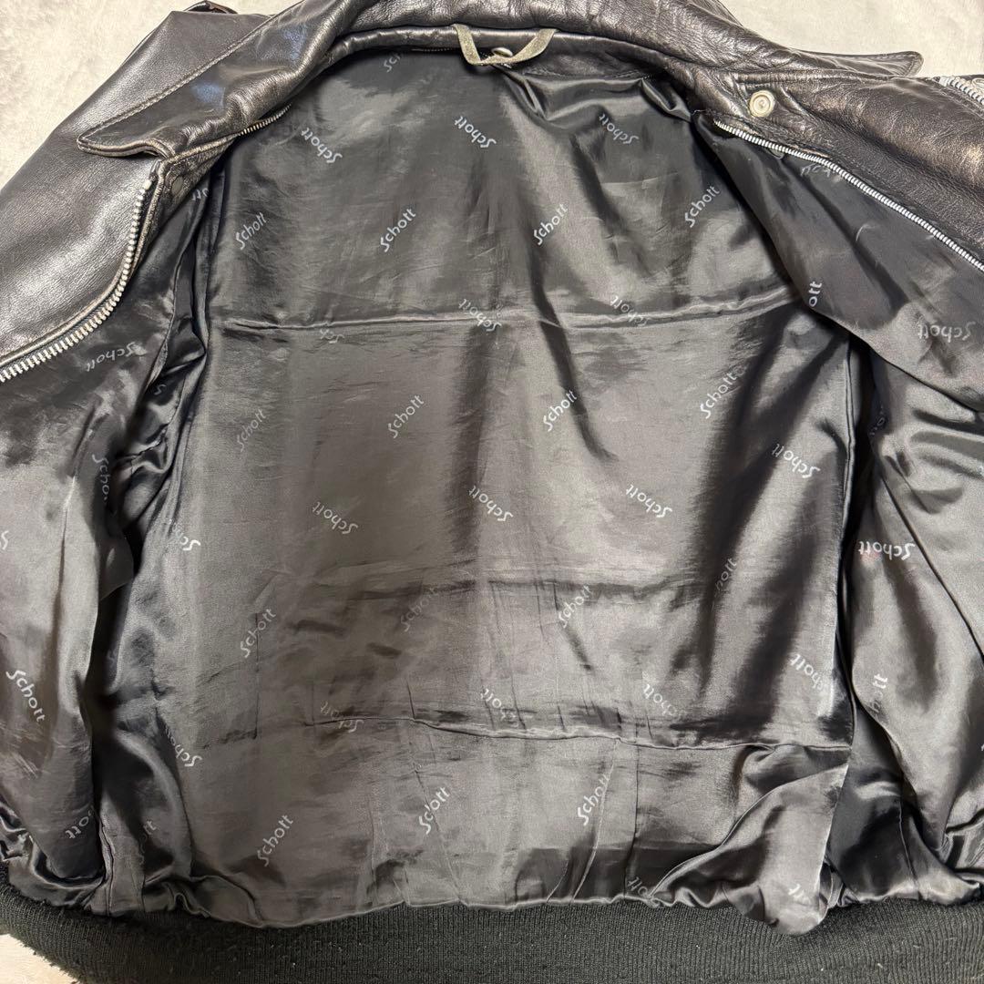 Schott（ショット）レザーボンバージャケット（フライトジャケット）