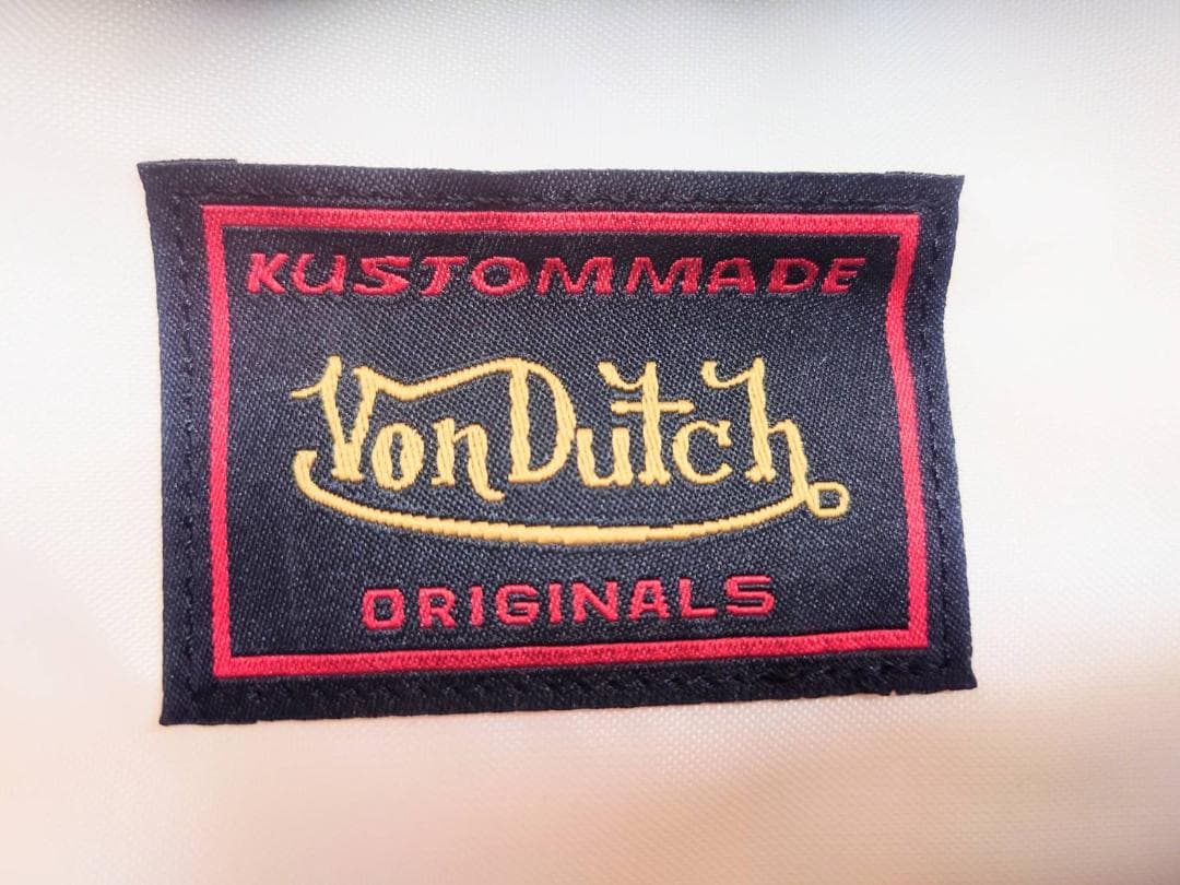 新品、未使用　Von Dutch ボストンバッグ