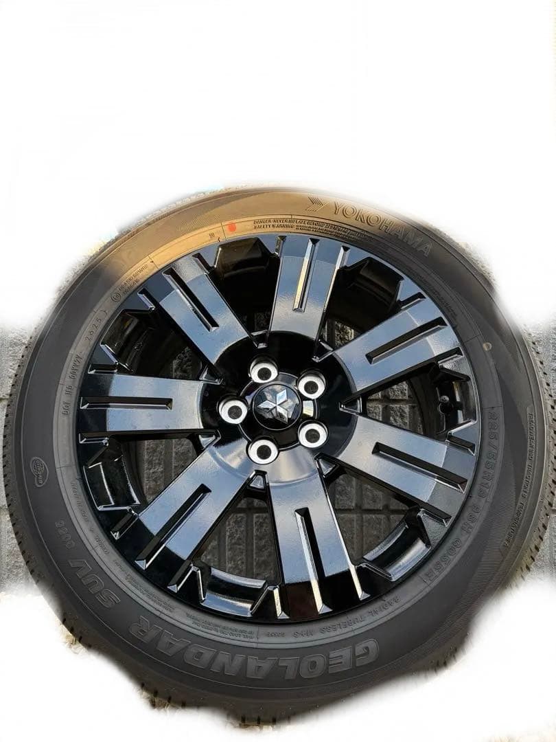 デリカD5 後期　純正タイヤホイールセット　引き取り限定