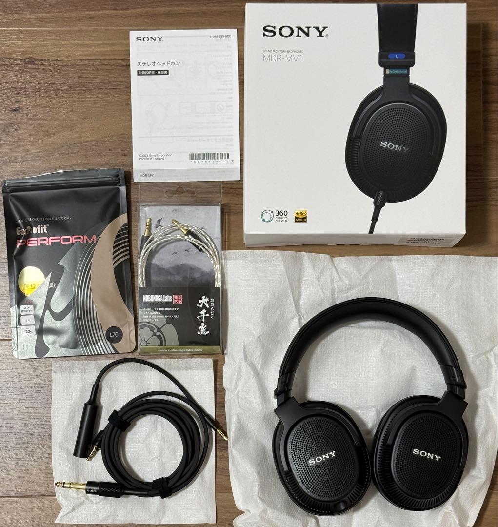 SONY MDR-MV1（ほぼ未使用）、バランスケーブル、イヤーパッドカバー