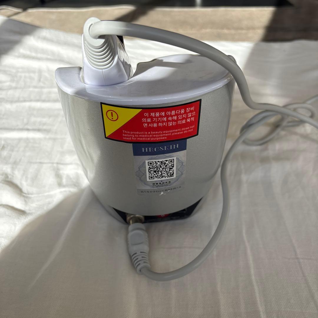 水光 エステ版 ニードレス水光RF +ems美顔器
