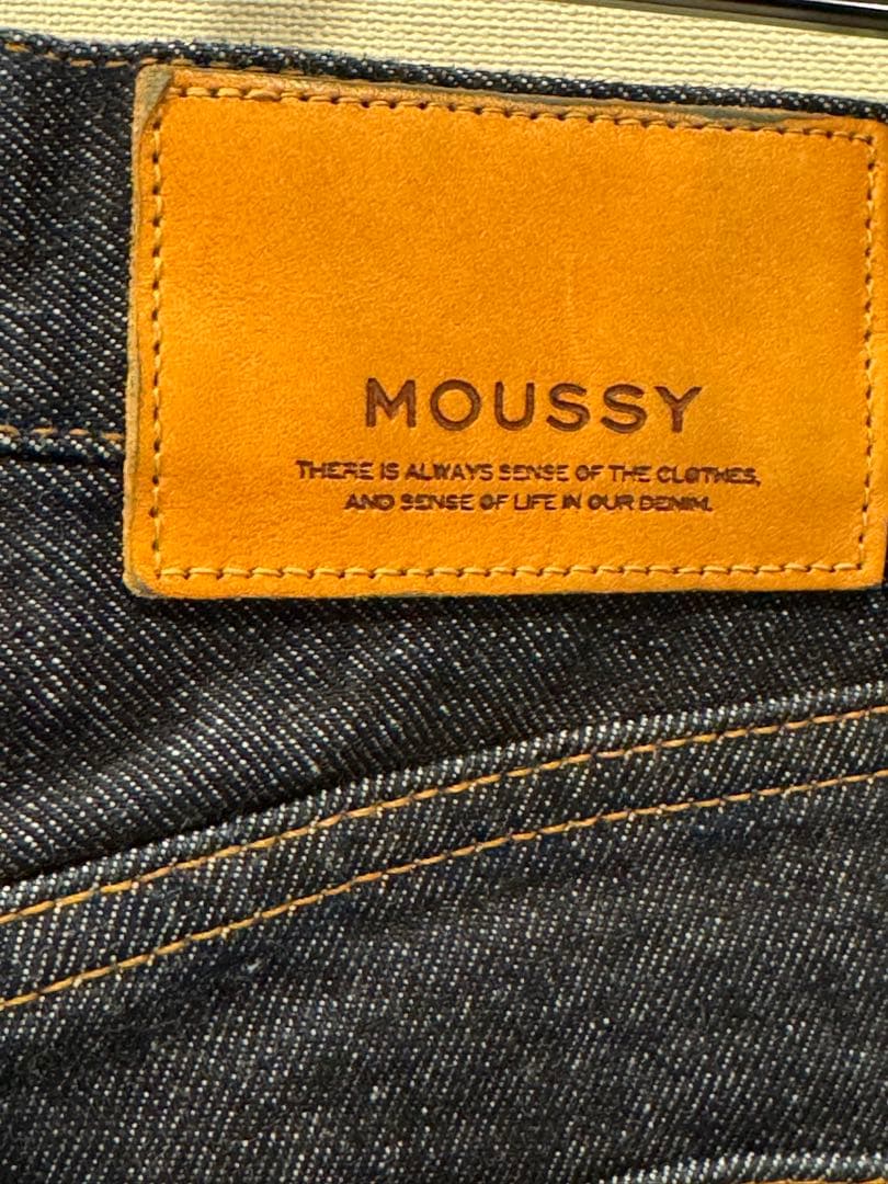 マウジー moussy デニムハイライズ・フレアパンツ