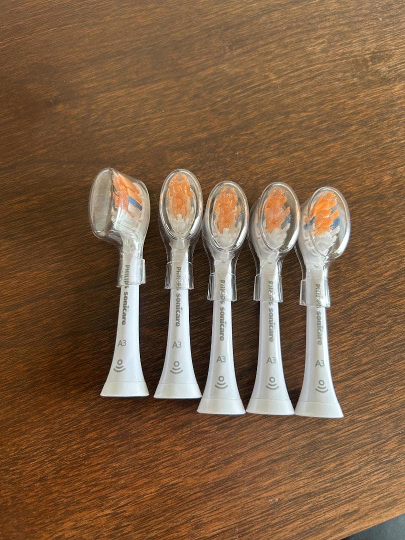 ソニッケアー ダイヤモンドクリーン スマート本体 未使用ブラシ5本付き