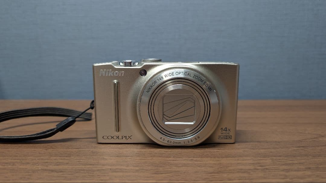 Nikon COOLPIX S8200 シルバー 本体