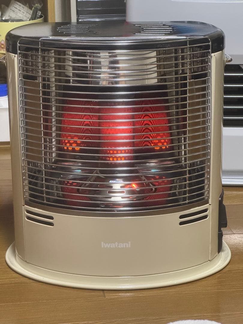 Iwatani カセットガスストーブ CB-STV-DKD2 ガスヒーター